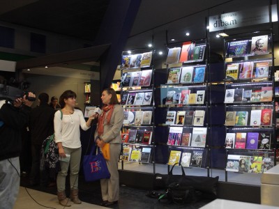 bibliometro plaza maipú