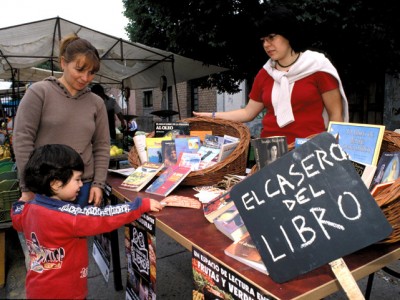 Casero del libro - en la feria