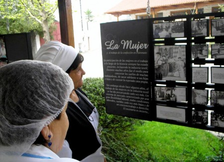Exposición fotográfica itinerante "La mujer y el trabajo textil en Patronato", Museo de Artes Decorativas